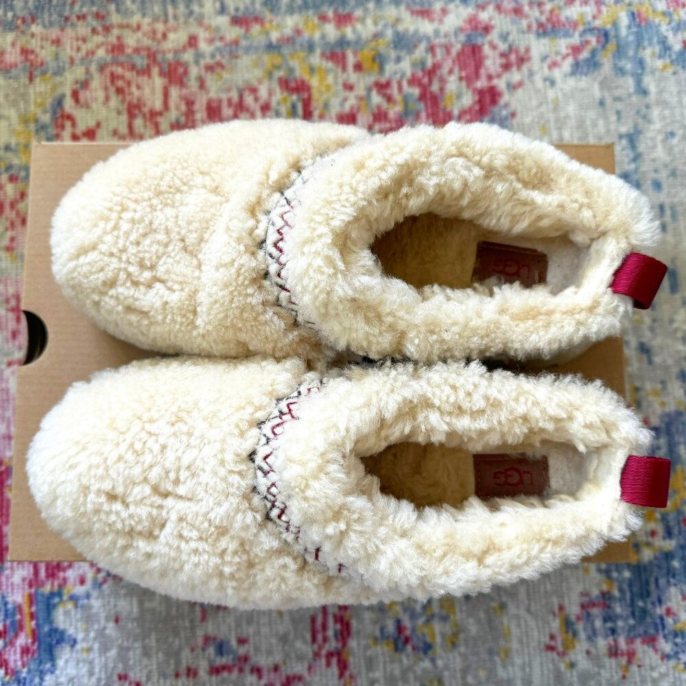 Ugg Women’s Tazz Ugg Braid Natural Size 7 with Box